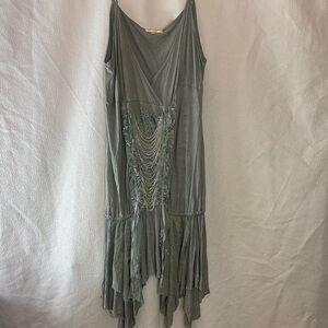 ✨ Picasso Boho Fairycore Beaded Tunic Top Sage Green Size L ✨